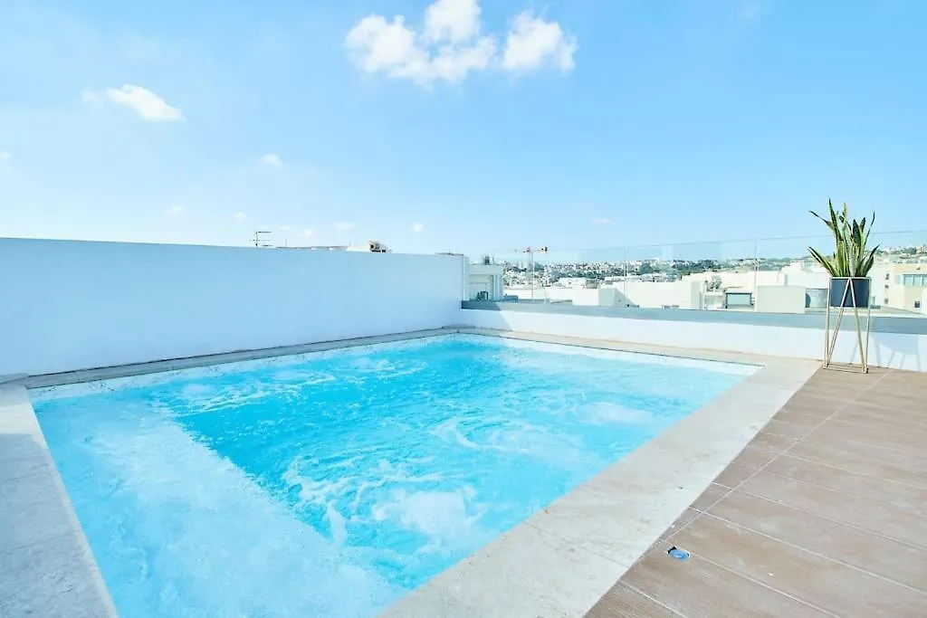 Luxury 2 Bedroom Penthouse - Pool - Close To Paceville Saint Julian's Apartment