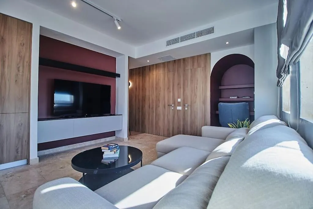 Luxury 2 Bedroom Penthouse - Pool - Close To Paceville Saint Julian's Apartment